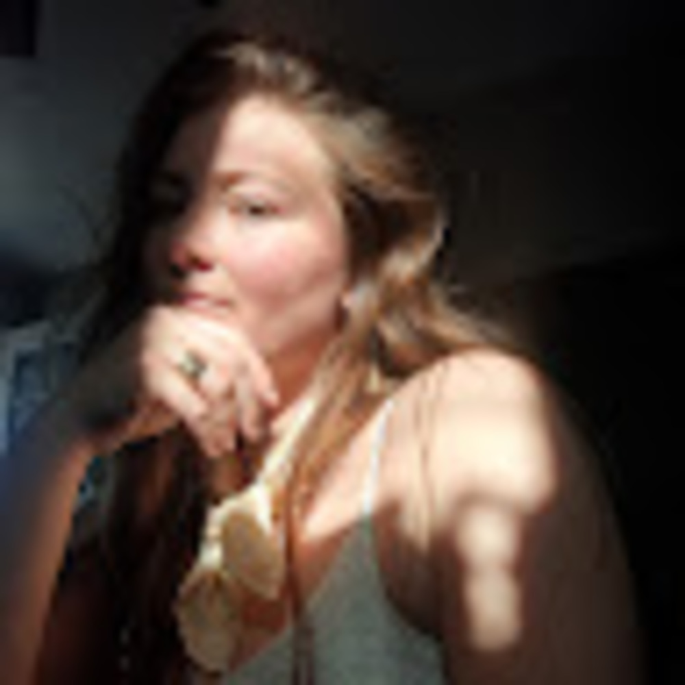 Meet your Posher, Abigail